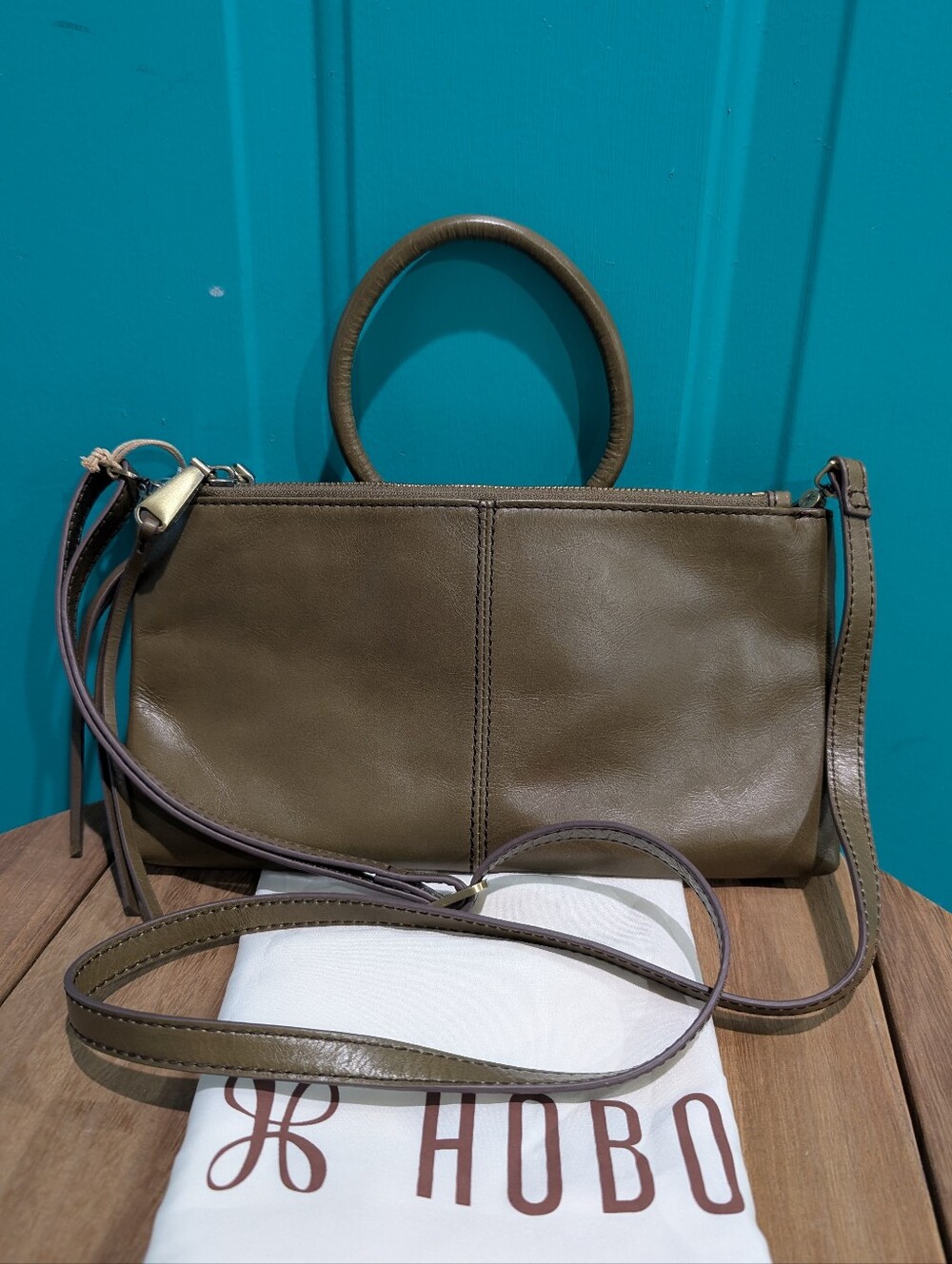 NWT HOBO Sable Crossbody In Olive Veil - Picture 2 of 11